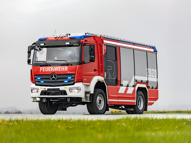 (5,000W+1,000F+250P) Fire Fighting Vehicle ULF 6000_250_N55