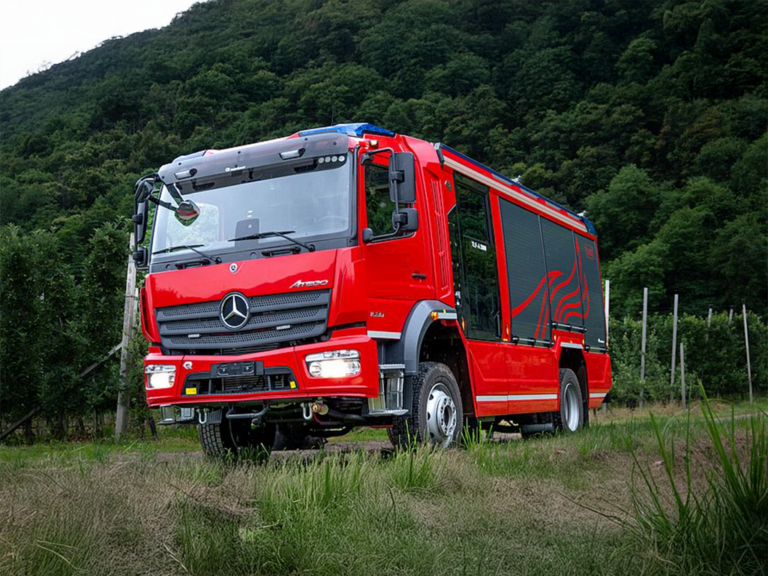 (6,500W+500F) Fire Fighting Vehicle TLF 7000_NH35