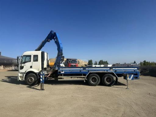 Ford F-Line 3543 Knuckle Boom Crane